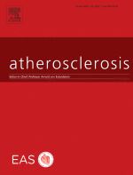 Benefit and risk of prolonged dual antiplatelet therapy after drug-eluting stent implantation in patients with chronic kidney disease: A nationwide cohort study