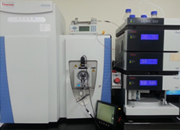  Q ExactiveTMHybrid Quadrupole-Orbitrap Mass Spectrometer