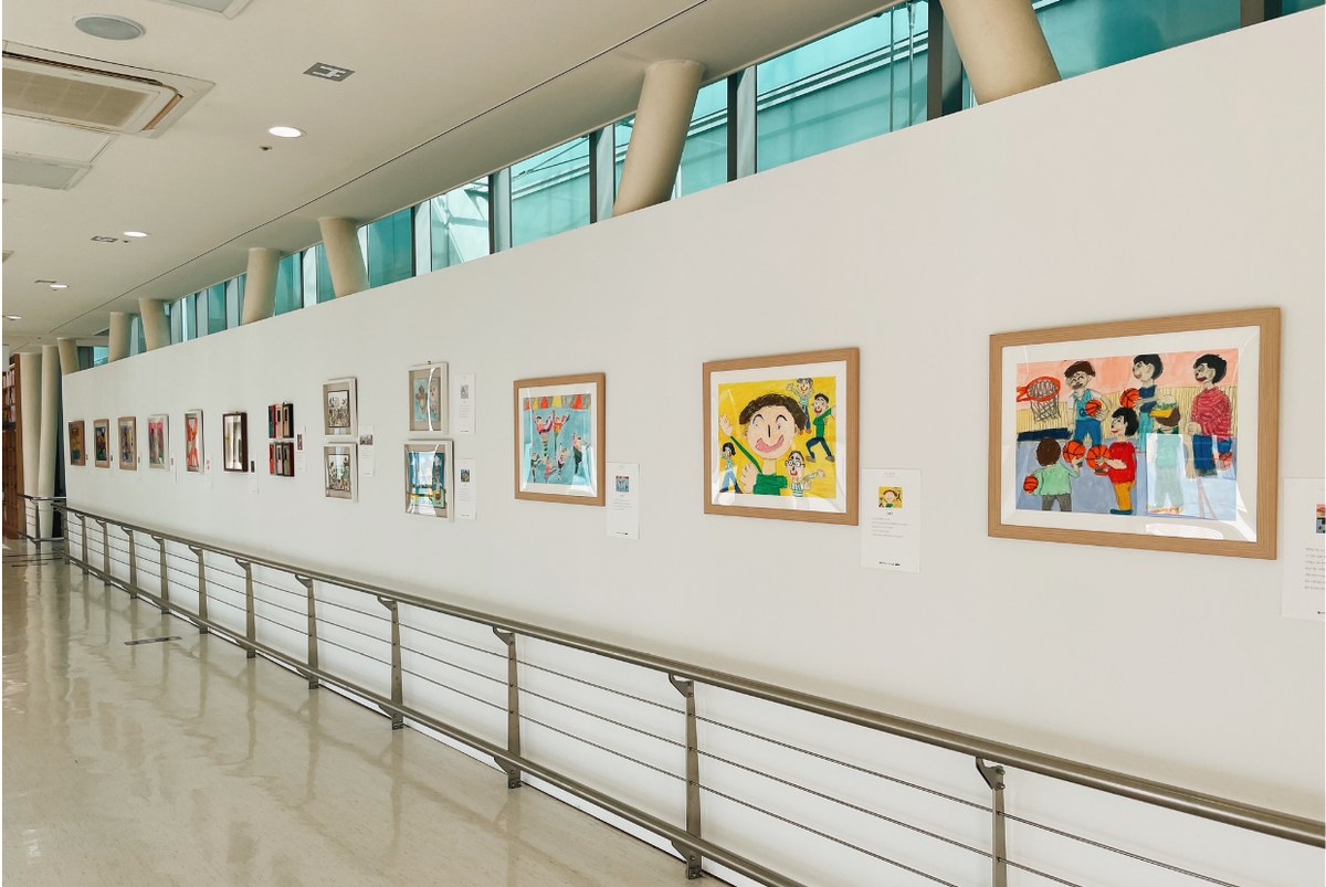 한국경진학교 학생 그림전시회 전경